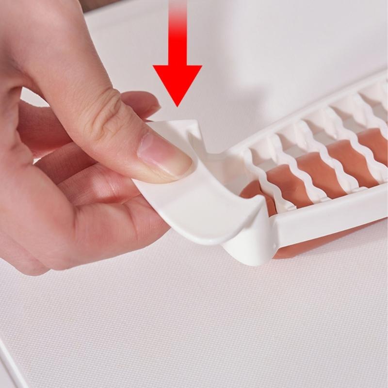 Banana Slicer Cutter Fish Shaped Sausage Banana Cutter For Family Parties Multifunctional Kitchen Tool Enduring HX6C CN
