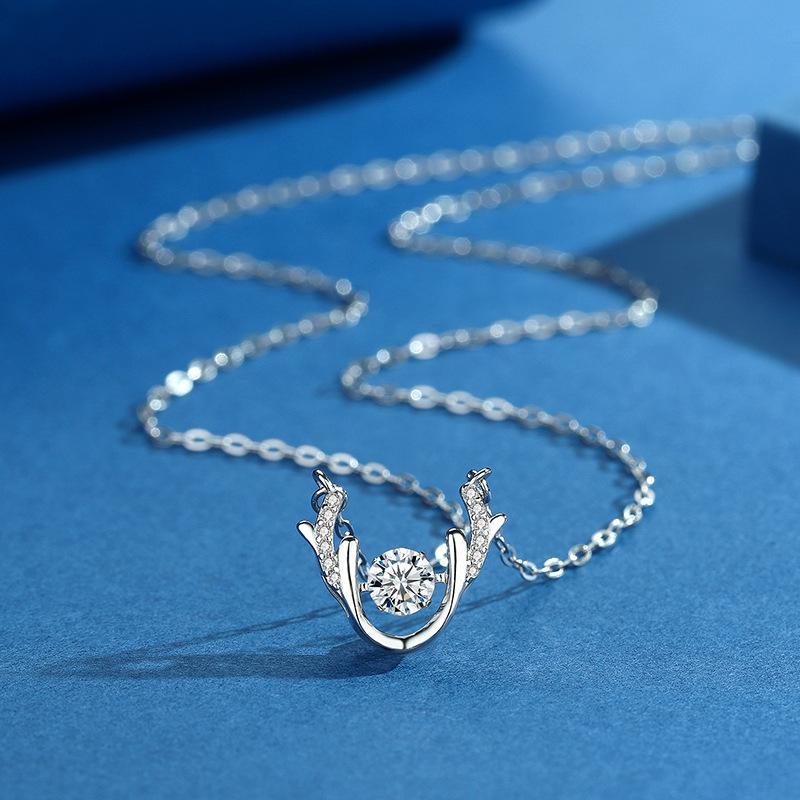 New Yilu Has Your Agile Deer Horn Necklace for Girls, Versatile, Niche, Light Luxury Design, High-end Feeling, Collarbone Chain