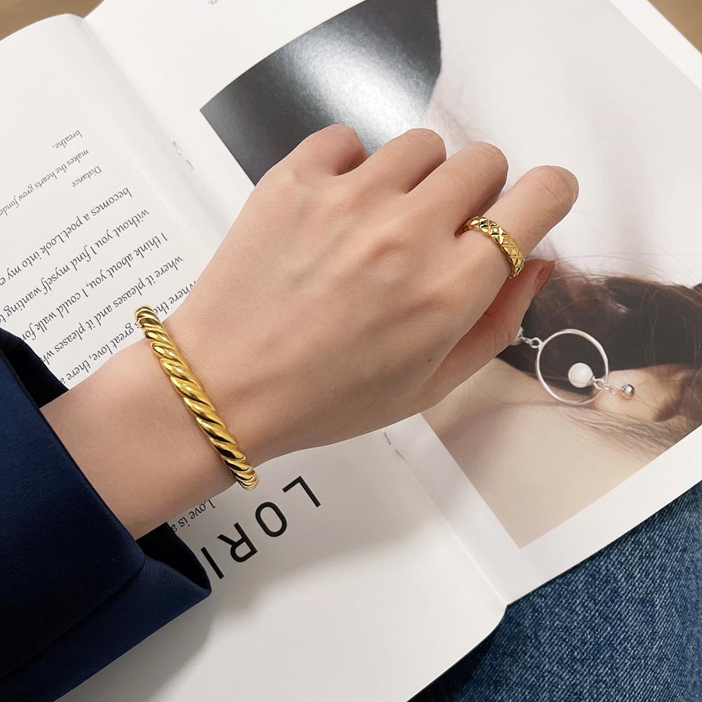 Bracelets, Mohua Couple Bracelets, Full Diamond Five-pointed Star Open-mouth Bracelets