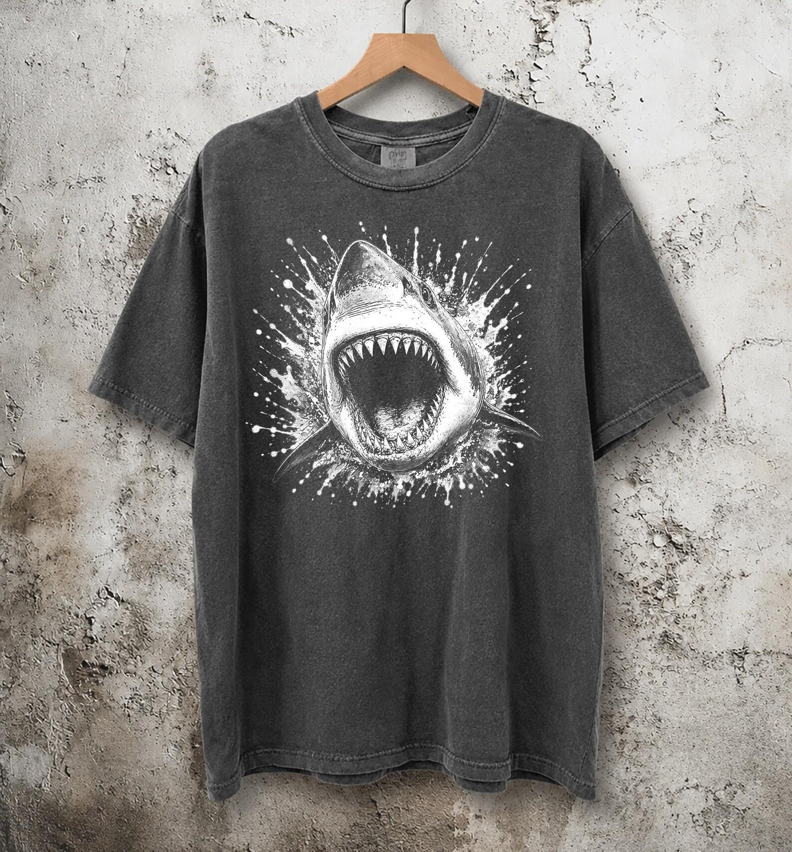 Vintage Shark Graphic Tee, Ocean Predator Marine Life Shirt, Comfort Colors Unisex Top L