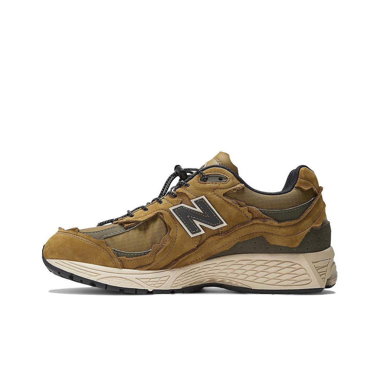 

New Balance 2002R Protection Pack High Desert