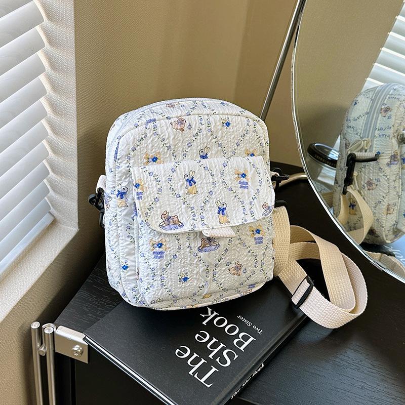 Fashion Small Bag New Trendy Small Fresh Student Messenger Bag Cute Girl Small Canvas Bag