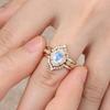 Luxury Gold Color Inlaid with Round White Stone Rings Set Fashion Party Engagement Wedding Rings for Women