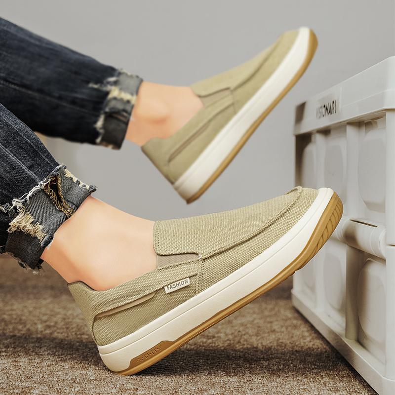 Summer Men Shoes Canvas Sneakers Men Platform Casual Walking Shoes Slip On Male Loafers Man Breathable Street Lazy Shoes
