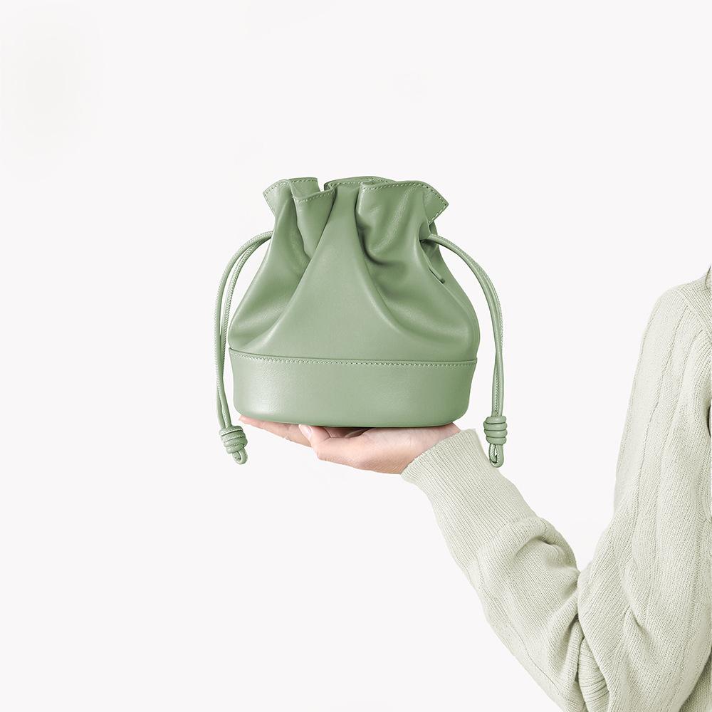 Leather Cloud Bag High-end Fashion Leather Women's Bag Large Capacity and Quality Versatile Shoulder Bag