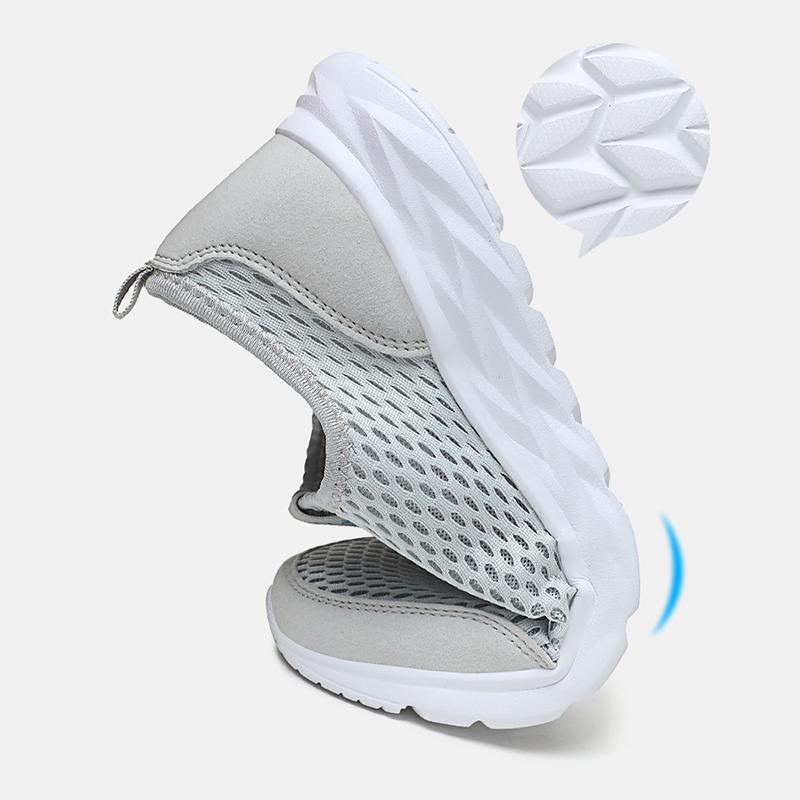 Men Sneakers Breathable Men Casual Mesh Shoes Non-slip Male Loafers Men Shoes Lightweight