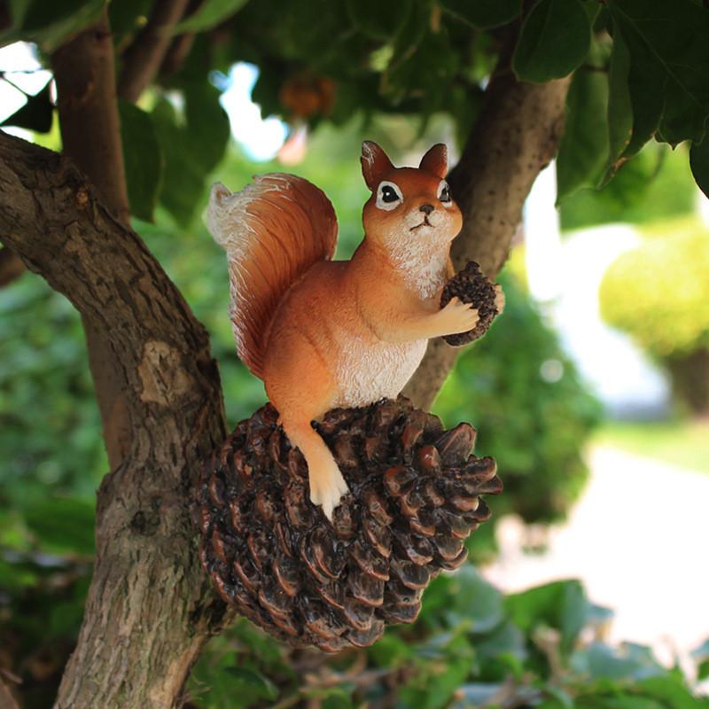 Squirrel Garden With Pinecone Ornament Handmade Resin For Party Decor Holiday