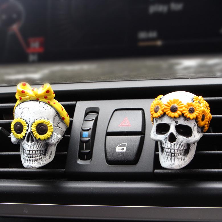 

Skull Resin Air Freshener & Car Vent Ornament