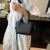 Hand-held Textured Bucket Bag Women's Summer Fashion Simple Casual Shoulder Bag New Trendy Women's Bag