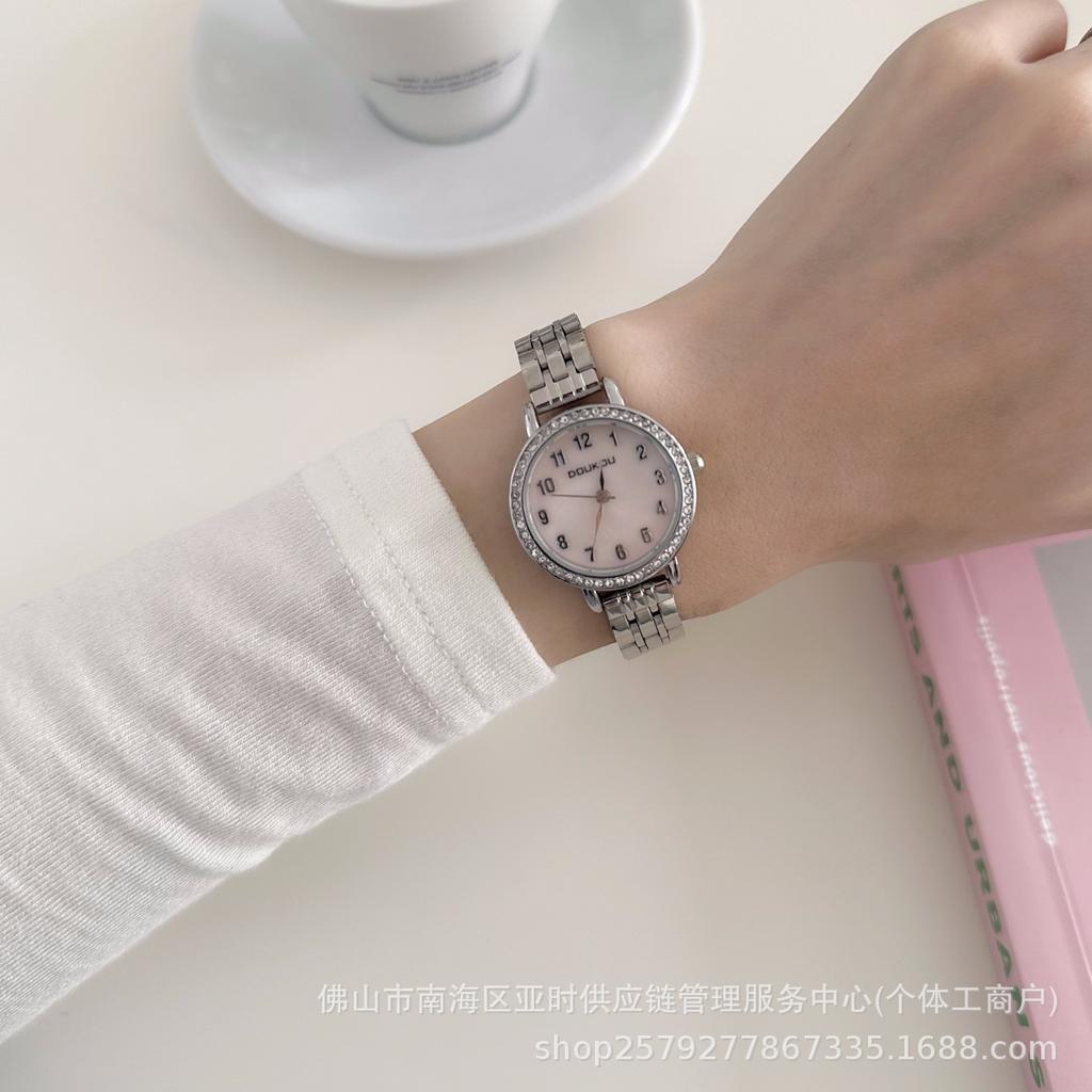 Doukou Niche South East Asia Fritillary Small Dial Steel Belt Watch Women'S Gypsy Watch