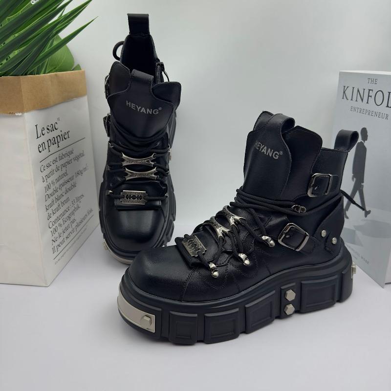 Men's Boots Fashion Design Metal Decoration Rivet Leather Boots High Street Hip Hop Dance Punk Motorcycle Men Boots Botas Hombre