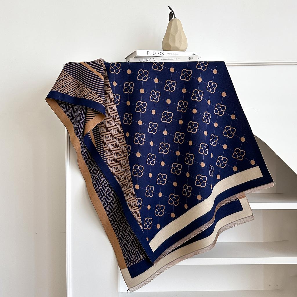 Latest Two-Sided letter Scarves Pashmina Cashmere Soft Warm Fringe Pashmina Shawl Winter Coldproof Windproof Blanket Scarf