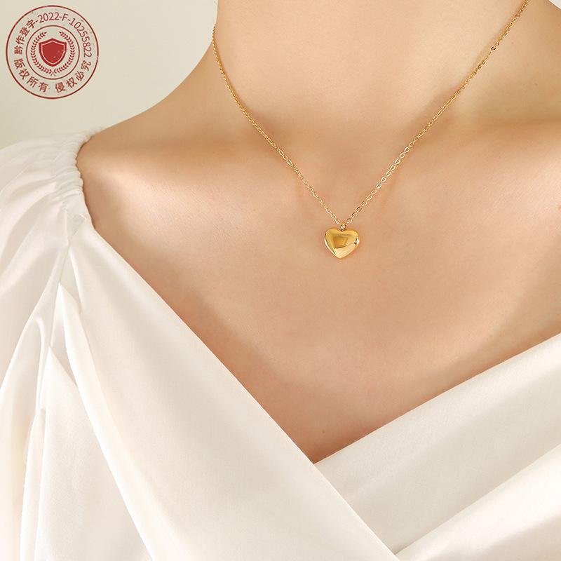 Qiong Yao 18K Gold-Plated Heart Couple Necklace - Trendy Titanium Steel Clavicle Chain P051