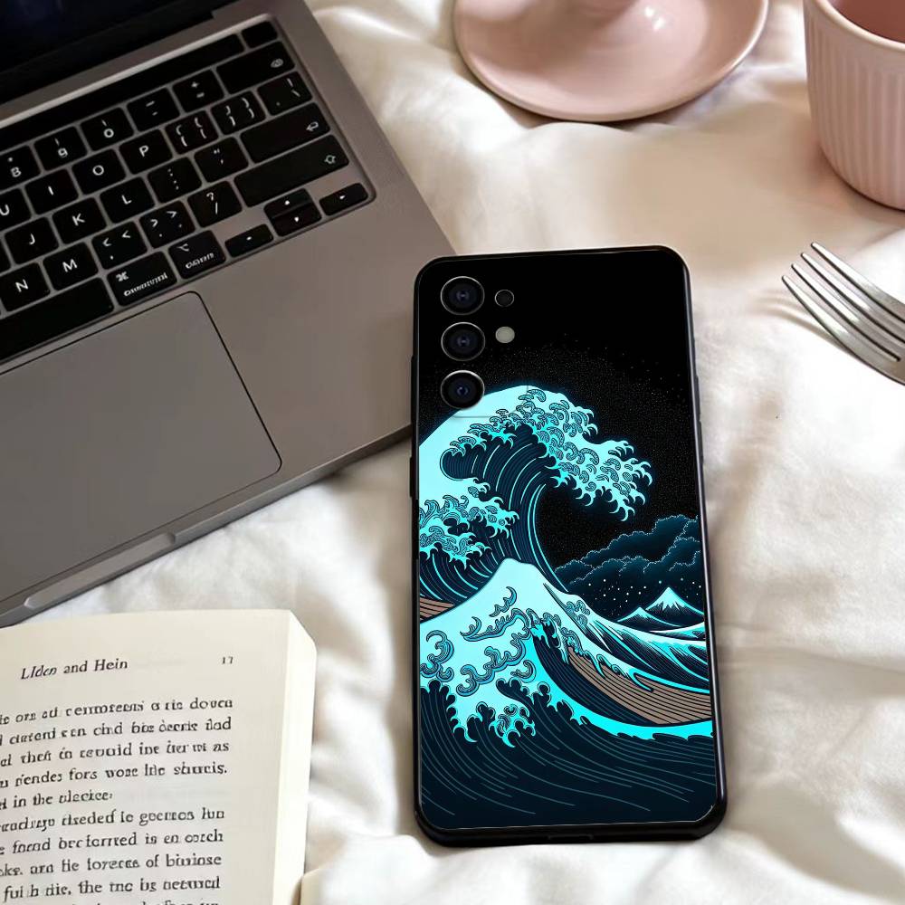Japanese Ukiyo-e Ocean Waves  Phone Case For Samsung S25,24,23,22,30,21,10,9,Ultra,Plus,Lite,FE,4,5 G Soft Black Case