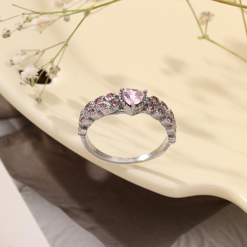 Yunjin wish popular hot-selling, blue ocean heart imitation zircon ring, heart-shaped peach heart ring wholesale