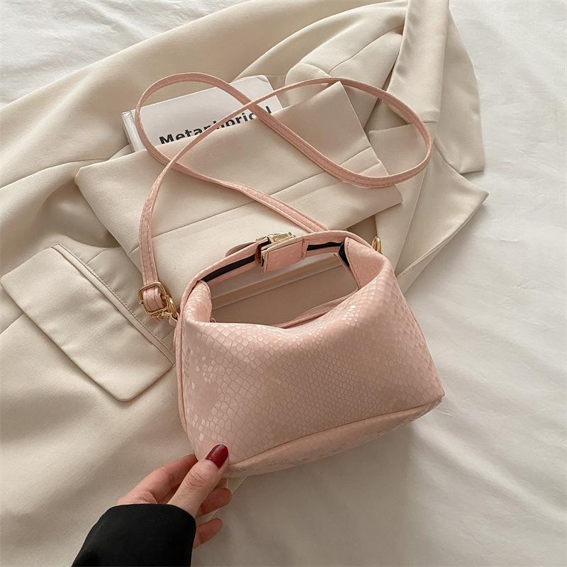 Women's Bag 2025 New Fashion Retro Pillow Bag Personality Trend Shoulder Bag Temperament Simple Niche Messenger Bag Women