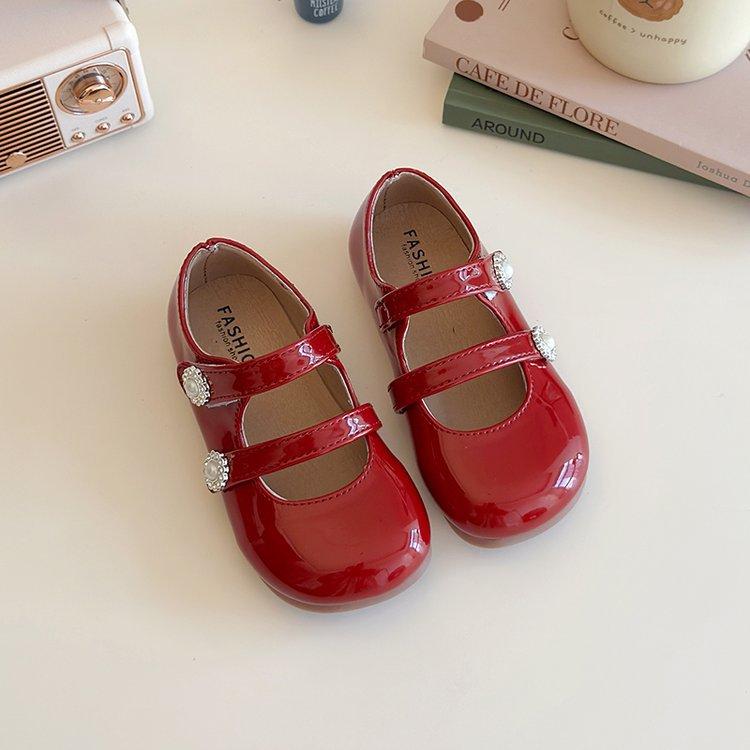 

Туфли принцессы для девочек 2025 новая весна и осень детские маленькие кожаные туфли на мягкой подошве туфли для маленькой девочки маленькие ароматные повседневные туфли 33 бордовый