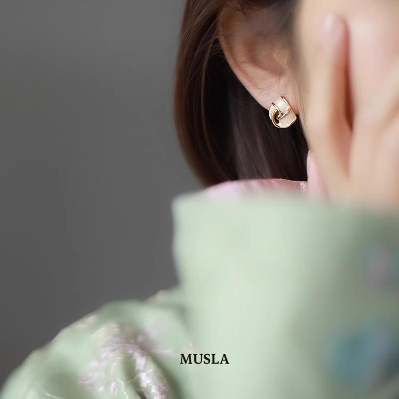 Musla Design Jewelry Cilp Earrings Fashion Dorp Earrings For Women
