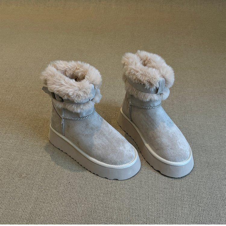 Snow boots 2026 autumn and winter new retro fur integrated short boots with plush insulation for winter 40 бежевый