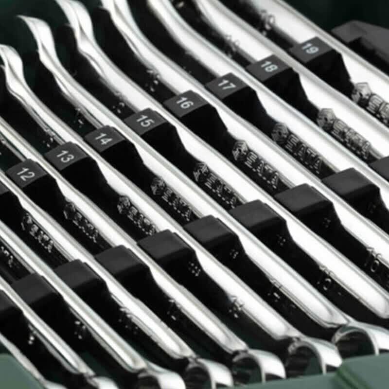 SATA 128-Piece Multi-Drive Automotive Mechanic Tool Kit
