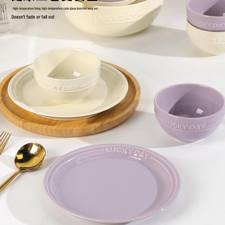 Cream Style Tableware Set: Rice Bowls, Plates, Steak Plates, Thickened Deep Soup Bowls, Fish Plates, and Small Spoons.