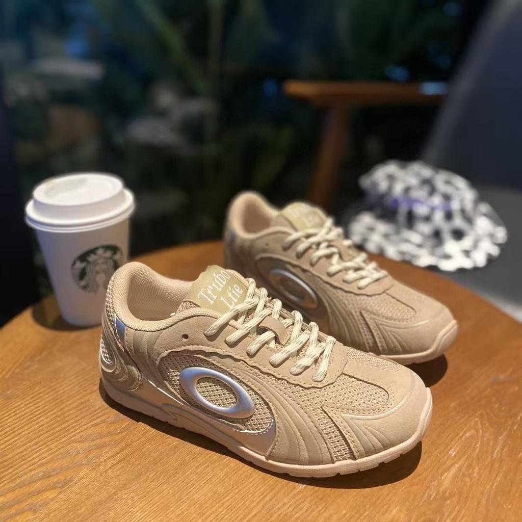 Splicing Retro Style Women's Four-season Versatile Casual Shoes Spring New Models