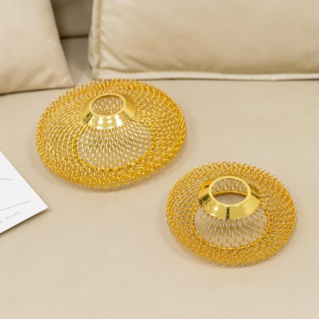 Artistic Iron Flower Net Retractable Lampshade for Home and Courtyard