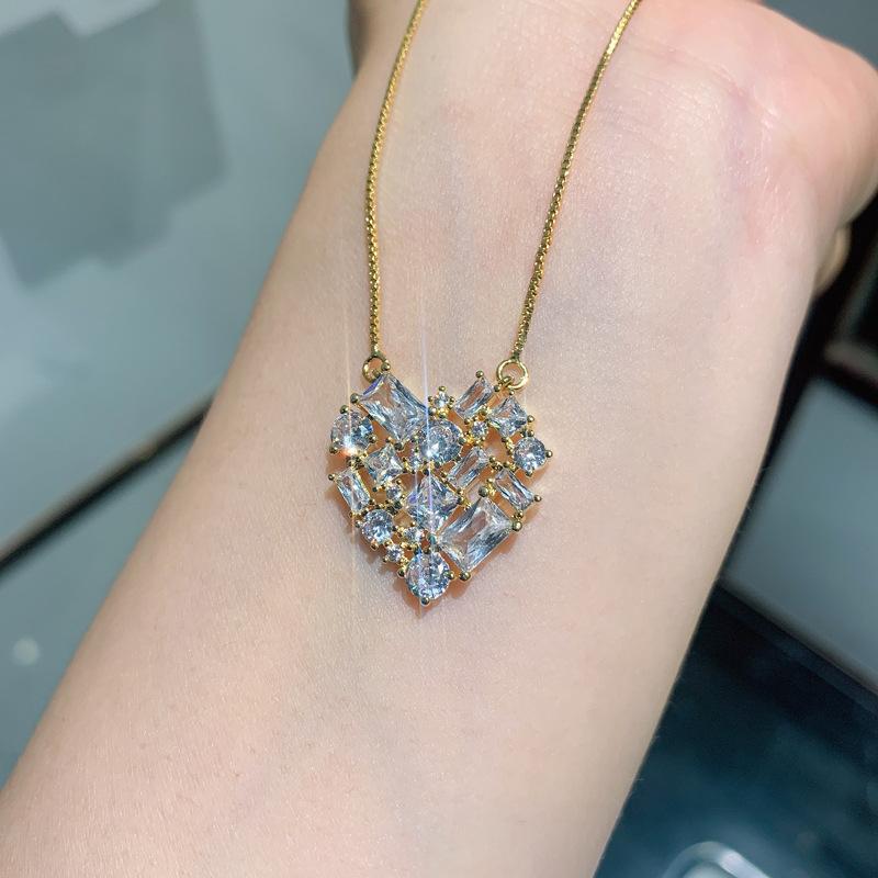 

Ювелирные изделия Сяоцин Высокоуглеродистый Имитация Бриллианта Кольцо Серьги Подвеска Набор Ювелирных Изделий