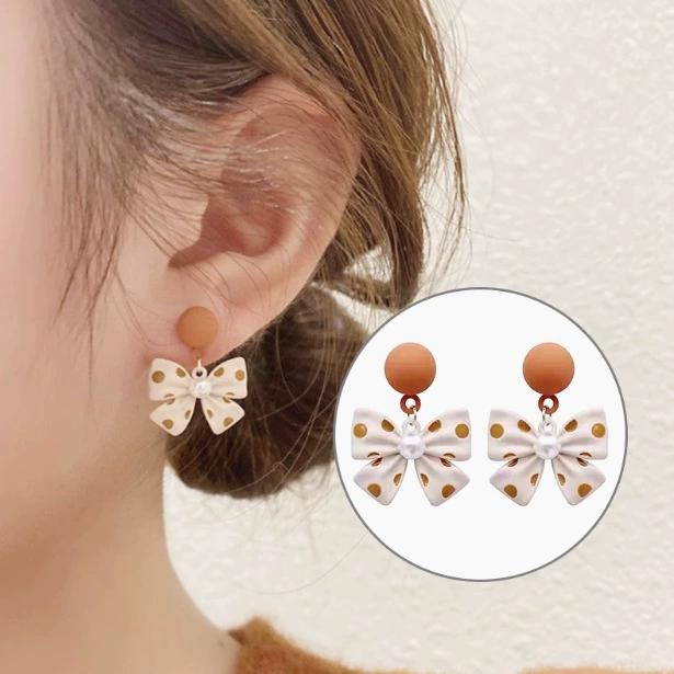Fashion Zircon Butterfly Korean Ear Cuff Simple Elegant Versatile New Model  for Women Girl Accessories Minimalist Style