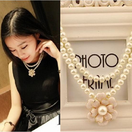 Pearl Petal Camellia Flower Double Layer Short Necklace for Women, Korean Fashion Versatile Collarbone Chain C149