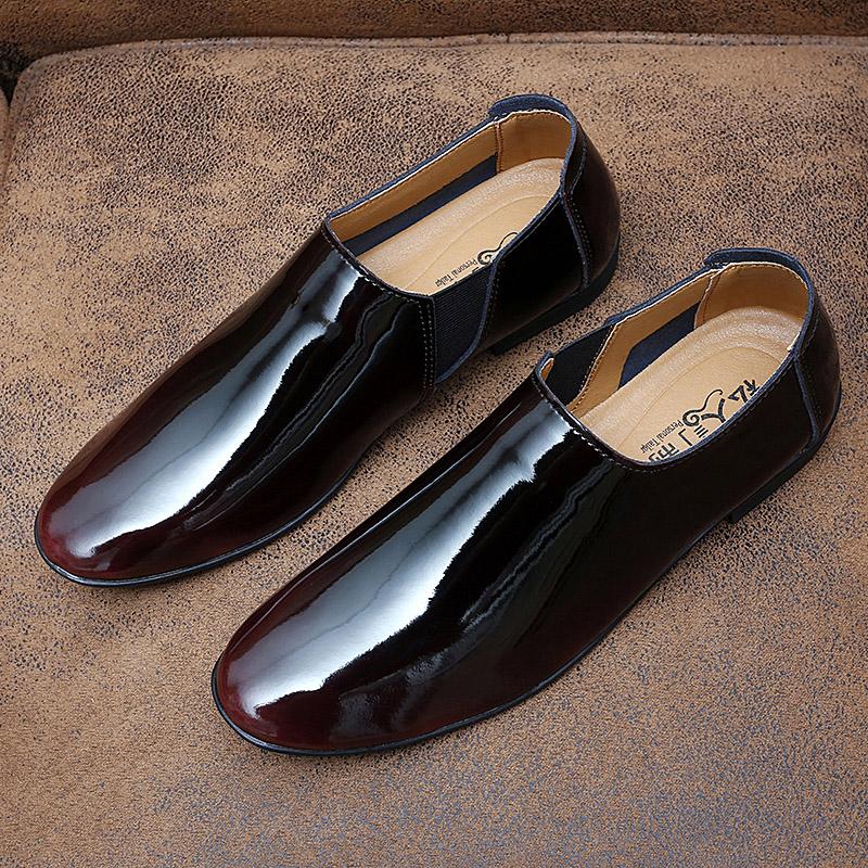 Fashion Hot Selling Men's Shiny Leather Shoes Pointed High-end Banquet Dress Shoes Europe America Trendy Red Men's Business Casual Shoes