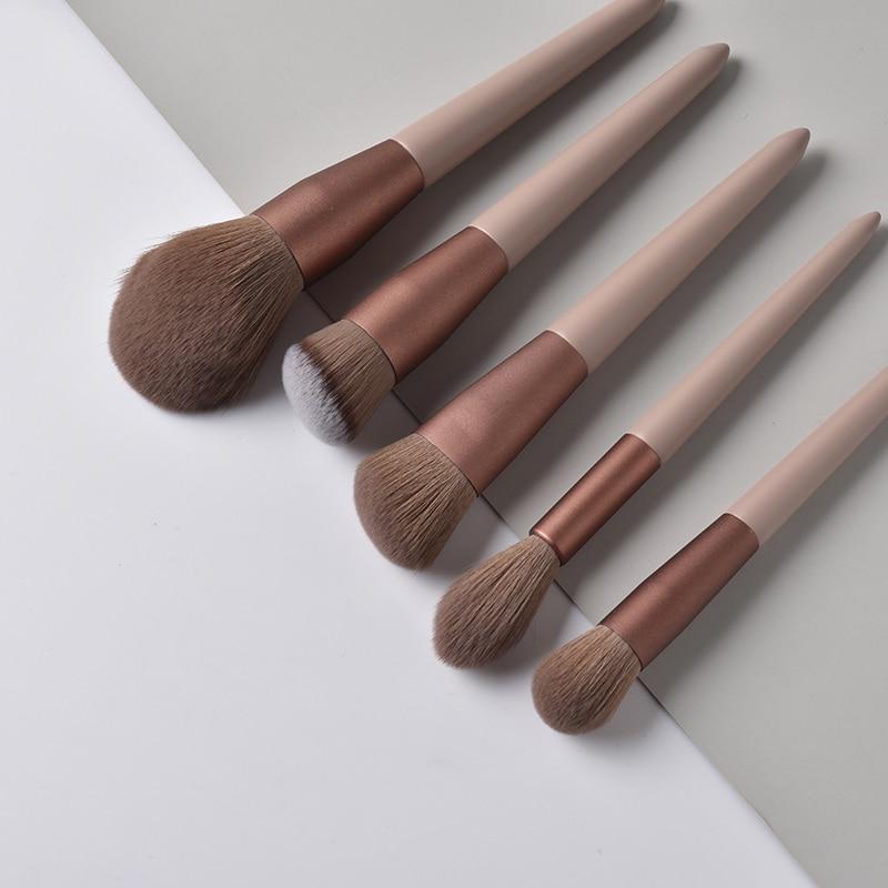 13Pcs/set Professional Makeup Brush Set Soft Fur Beauty Highlighter Powder Foundation Concealer Multifunctional Makeup Brushes