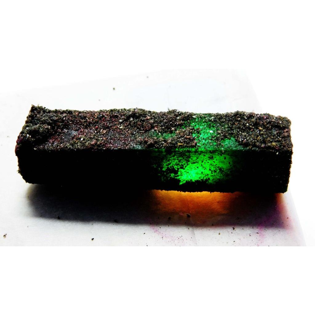 Natural Green Emerald Loose Gemstone 100 ct Uncut Rough for Lapidary and Gem Collections