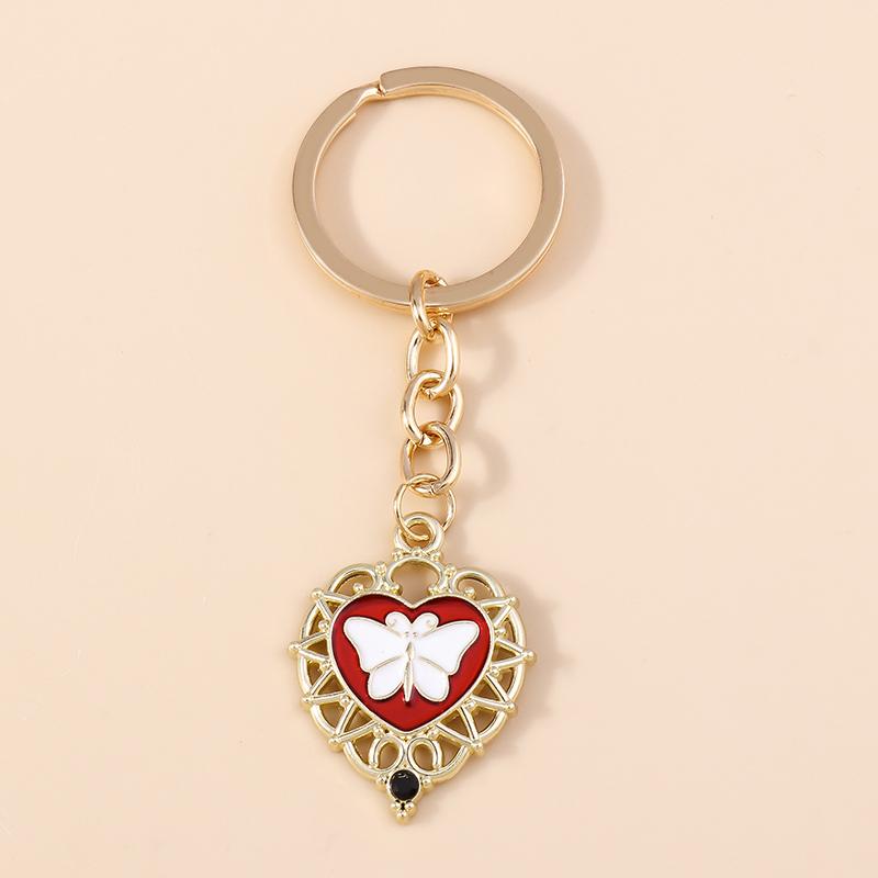 Retro Metal Gothic Love Heart Keychain Charms Steampunk Key Rings Pendant for Women Men Bag Decor  DIY Jewelry Gift