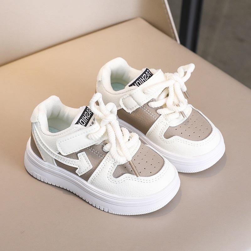 Kindersportschuhe Jungen und Mädchen Board-Schuhe 2025 Frühling, Herbst und Winter Koreanische Version Jungen Babyschuhe kleine weiße Schuhe Kleinkindschuhe