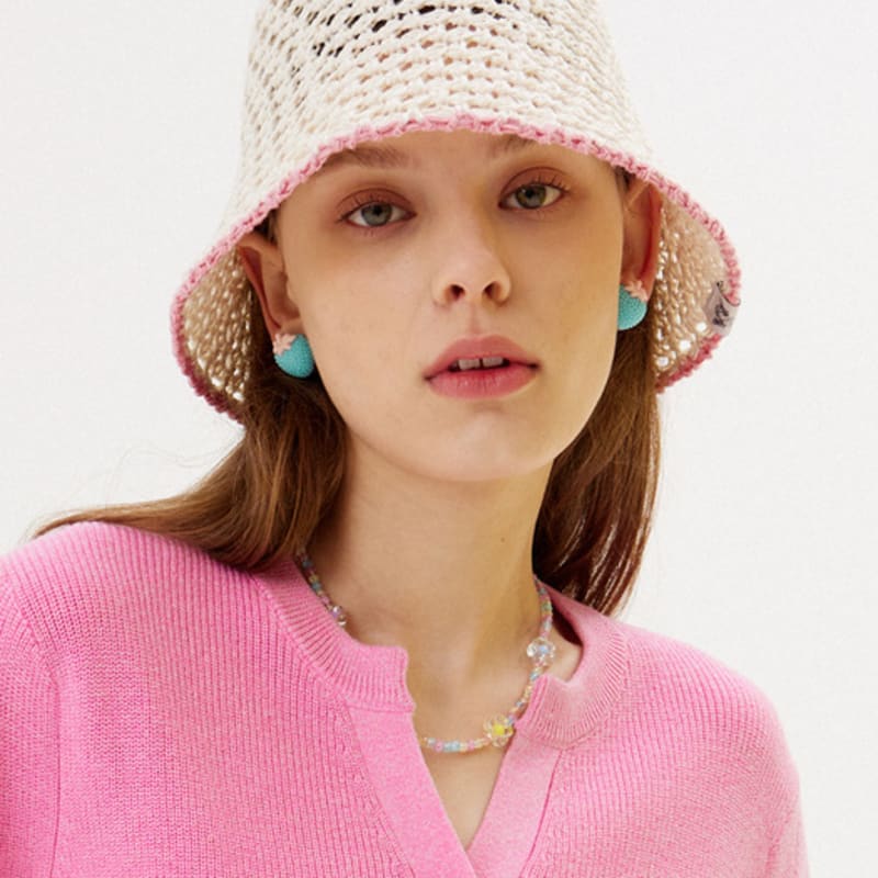 

DELICCENT Вязаная крючком шляпа-ведро [2 ЦВЕТА] BEIGE_FREE