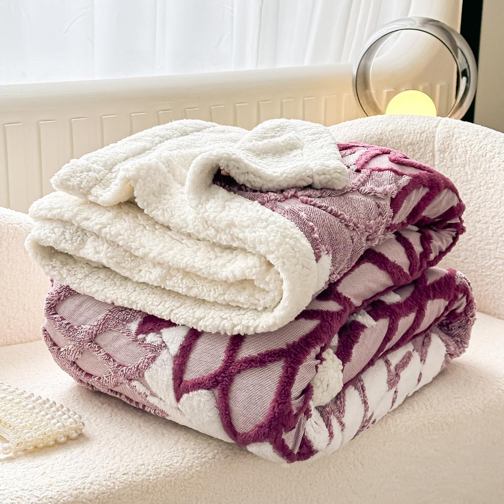 New thickened lamb fleece blanket, jacquard yarn-dyed, double-layer fleece blanket, cationic multi-functional small blanket