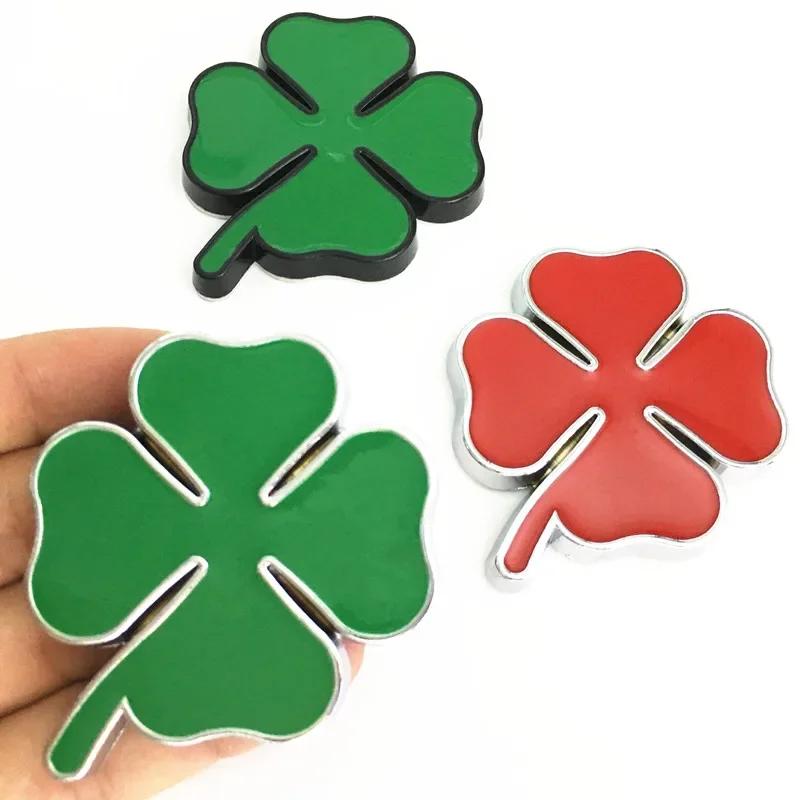 För Romeo Giulia 159 147 156 4C Stelvio Giulietta Mito Legering Bilstyling Grill Fyrklöver Emblemprydnad