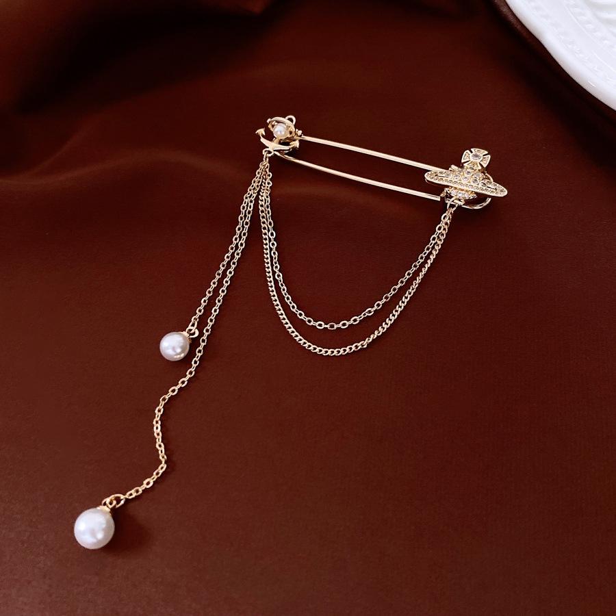 Średniowieczna Vintage Broszka z Kontrastującą Pszczołą Inkrustowana Diamentami Retro Lekki Luksus High-endowa Korsaż Wykwintne Wszechstronne Dodatki Kobiety