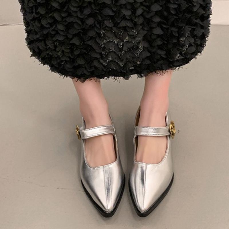 Fashion Women's Square Low Top Shoes Women's Fashion Pointed Shallow Mouth Metal Flower Line with Anti-slip and Anti-wear Kitten Heels