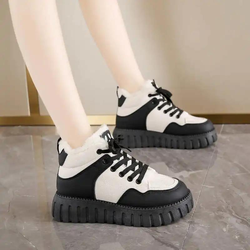 Fashion Platformed Short Ladies Boots Casual Retro Shoes Women Cool Women Sneakers Sport Design Classic China Premium High-quality