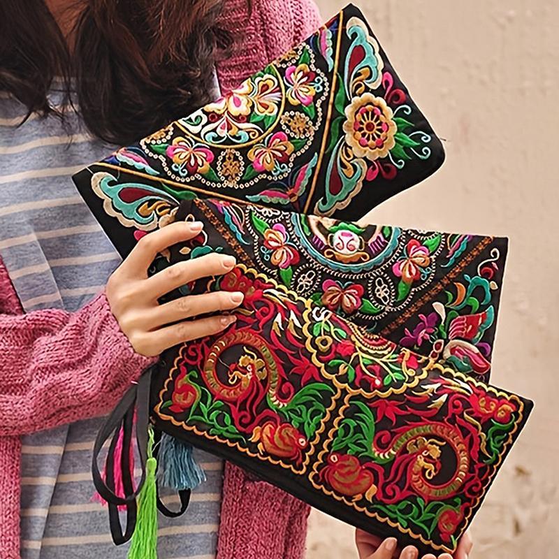 Vintage Ethnic Style Embroidered Clutch Bag Retro Wallet Clutch Bag Female Handbag Dinner Carrying Bags Phone Bags