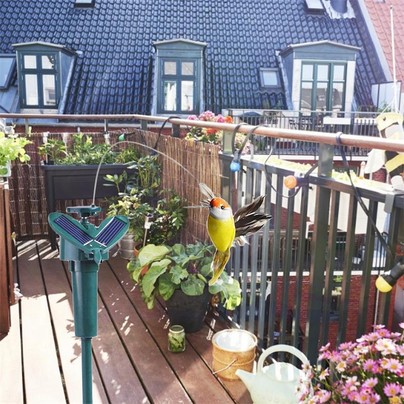 1PC Solar Fluttering Hummingbird Creative Simulation Auto Flying Hummingbird Artificial Feather Random Color Garden Ornaments