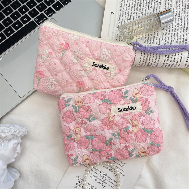 Sweet Cute Animal Floral Quilted Padded Portable Sanitary Napkin Storage Bags Coin Purse Cosmetic Bags Card Packs Key Bags Gifts