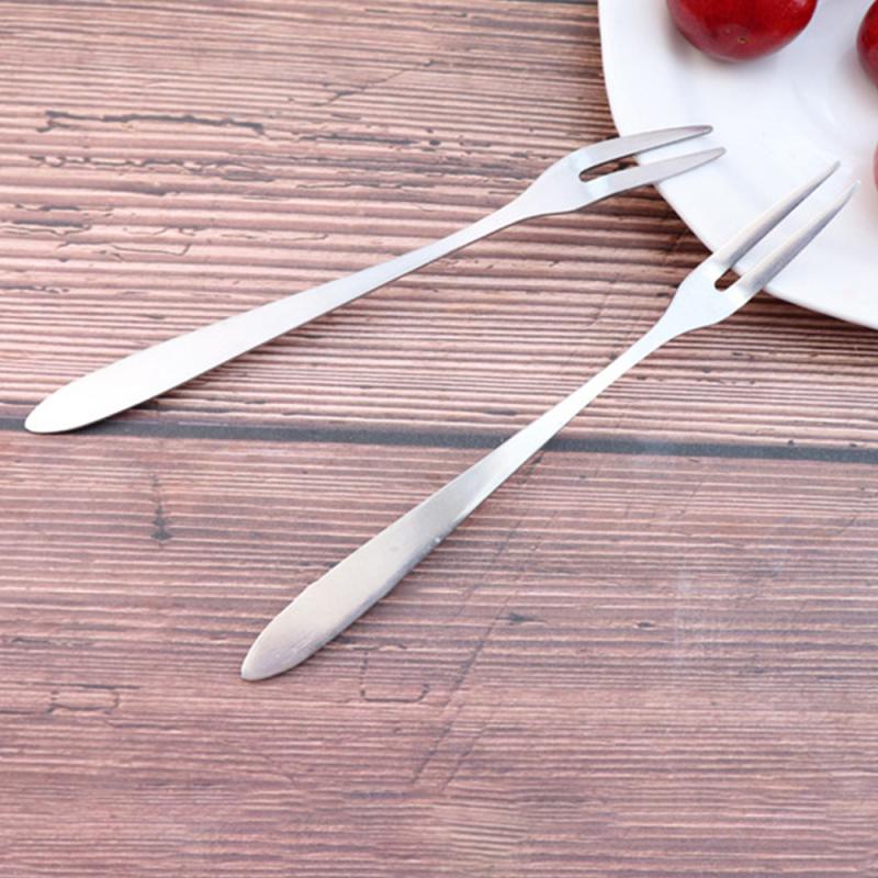 Cherry Core Seed Remover Kitchen Accessories Olives Go Nuclear Device Cherry Pitter Free Give Plastic Fruits Gadgets Tools