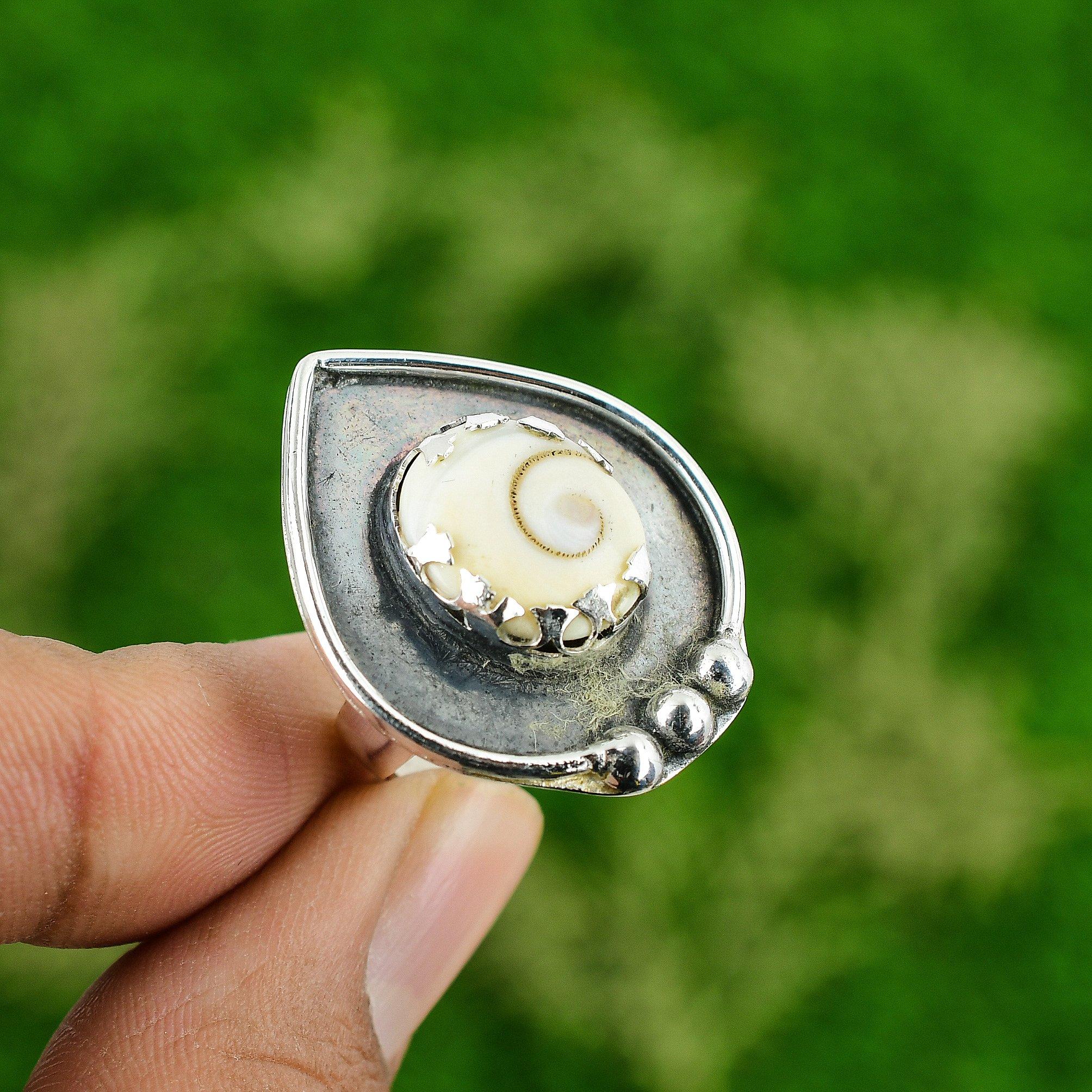 

Подарок для нее Серебряное кольцо 925 пробы с натуральной раковиной «Глаз Шивы», штабелируемое, регулируемое Adjustable