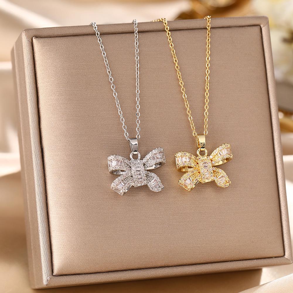Women's Butterfly Titanium Necklace: Micro-Inlaid Diamonds, Exquisite Luxury, Non-Fading Design