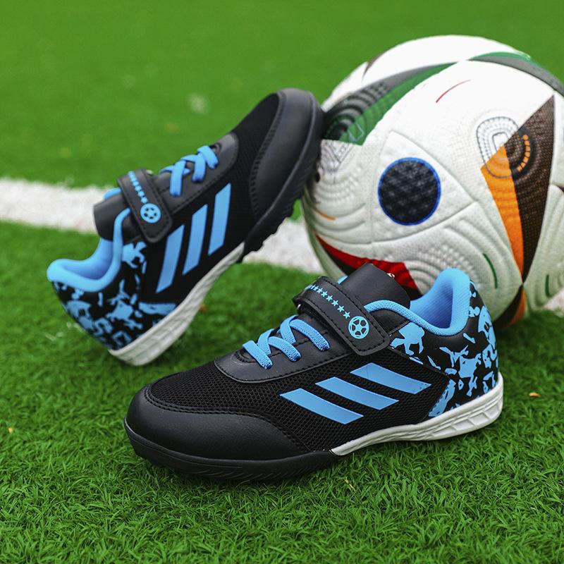 Foreign Trade Football Shoes Children's Men's and Women's Broken Nails Primary and Secondary School Students Youth Football Shoes Women's Shoes St