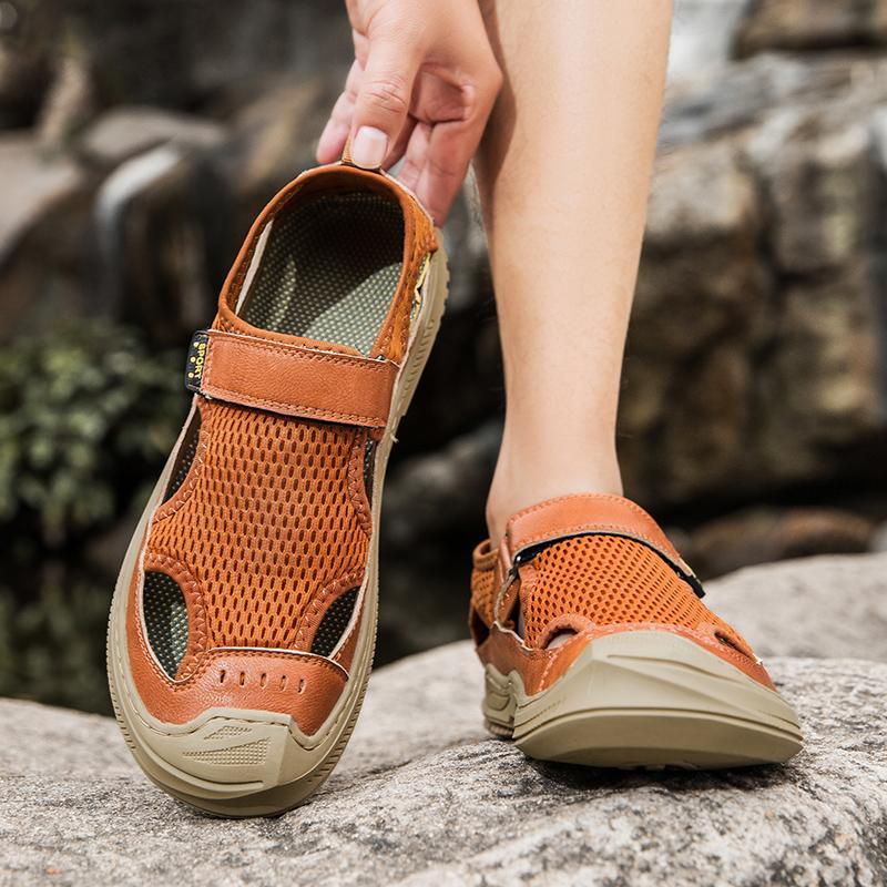 Fashion Summer 2025 Men's Outdoor Breathable Hollow Mesh Shoes Fashion Brand Men's Comfortable Water Wading Non Slip Soft Bottom Sandals