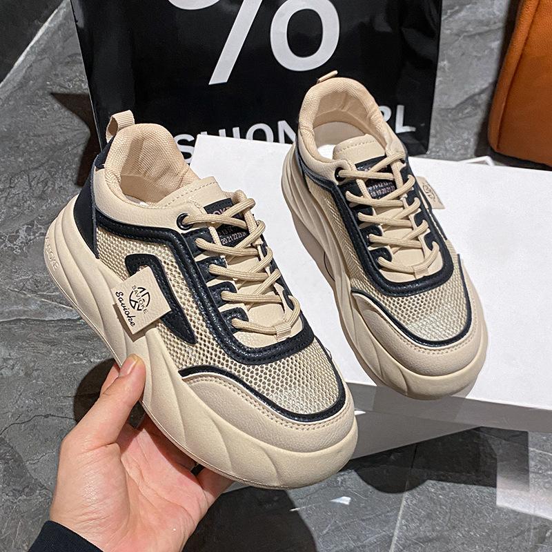 

2025 little white shoes women s summer new Korean version ins female students leisure sports versatile board shoes through the network HC01-2 35
